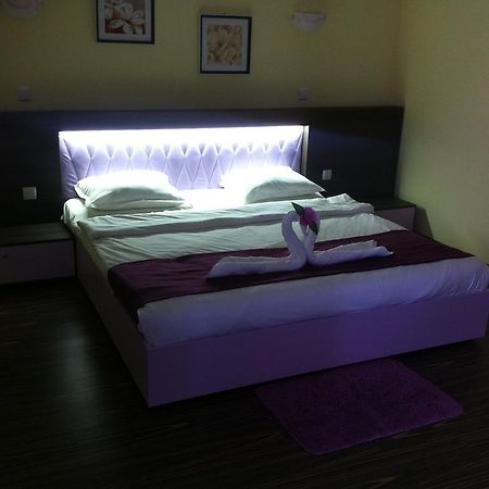 Rusenski Lom Hotel Koshov Екстер'єр фото