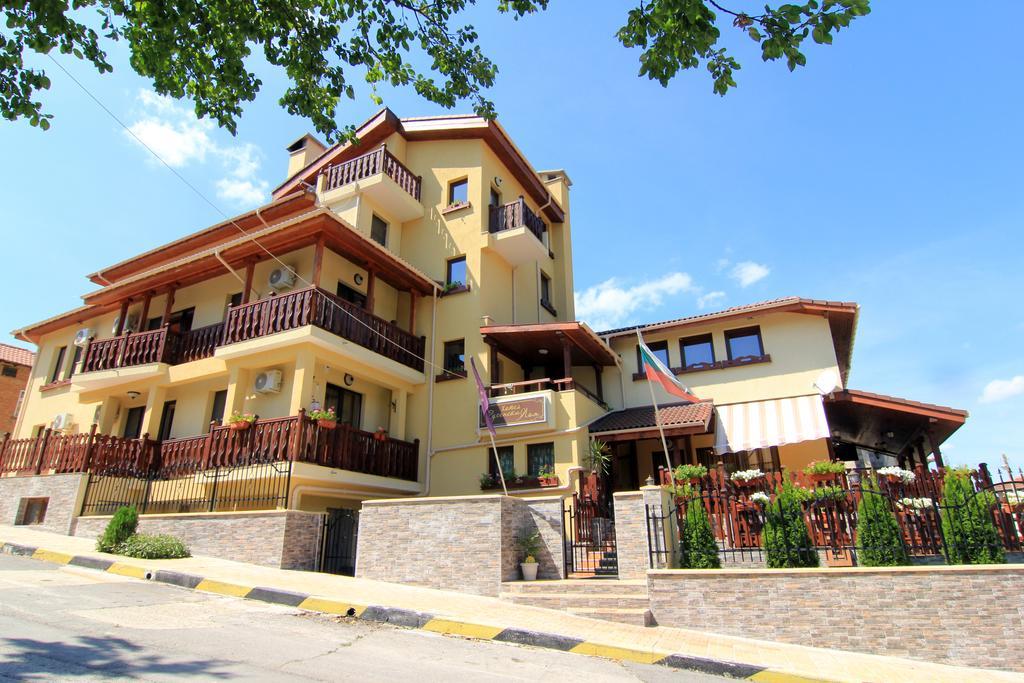 Rusenski Lom Hotel Koshov Екстер'єр фото