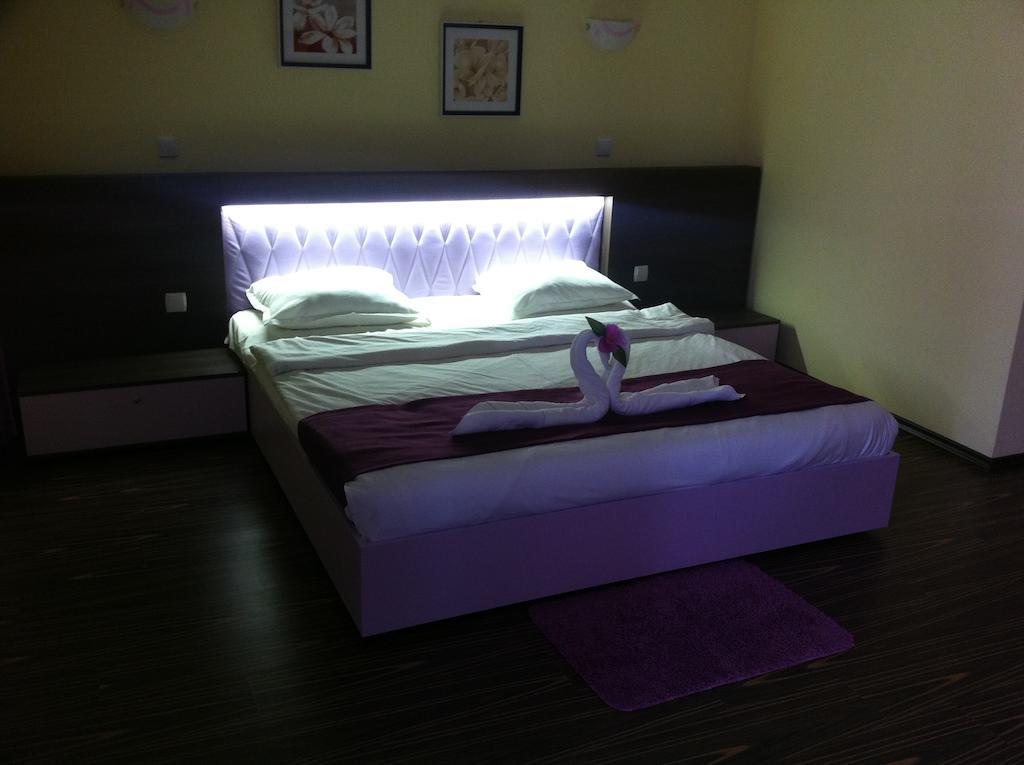 Rusenski Lom Hotel Koshov Екстер'єр фото