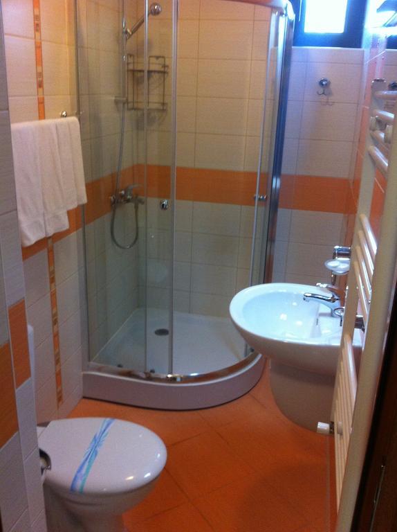 Rusenski Lom Hotel Koshov Екстер'єр фото