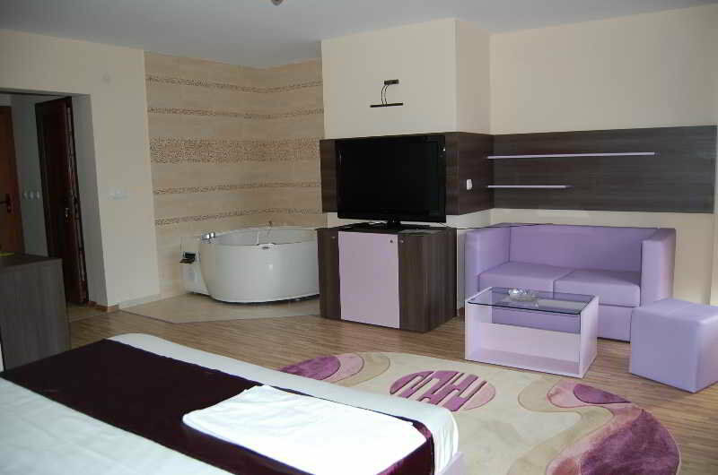 Rusenski Lom Hotel Koshov Екстер'єр фото
